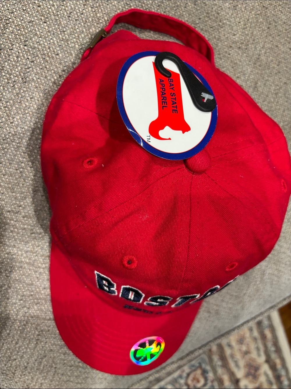 Boston Red Embroidered Baseball Cap - Picture 4 of 10